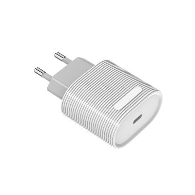 China PD 18W QC3.0 High Speed ​​Wall Charger PD 20W Wall Charger QC3.0 Quick Type C Portable Charger for sale