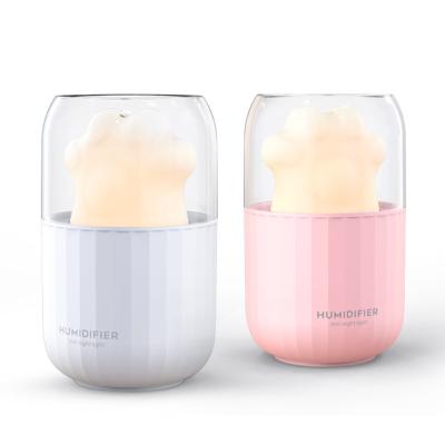 China Cat Paw Led Light Mist Maker Personal Bedroom Eco-Friendly Humidifier Warm Light Humidifier for sale