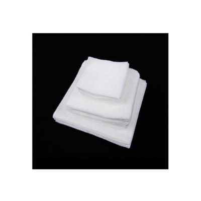 中国 Medical Detectable 100% Cotton Hospital Cotton 32ply Gauze Sterile Swab 販売のため