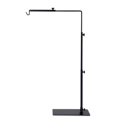 China 2021 Sustainable Heating Reptile Lamp Stand Adjustable Retractable Metal Floor Reptile Lamp Holder for sale