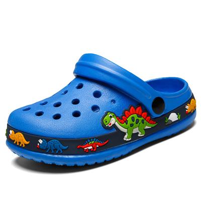 China 2022 Summer Raincoat Children Non-slip Waterproof Clogs Boys Truck Dinosaur Sandals Girls Butterfly Slippers Children Gardening Shoes for sale