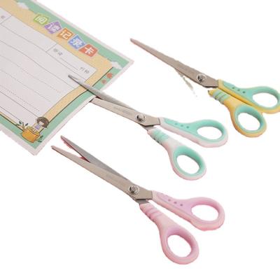 China Ergonomic Design OULE High Quality Paper Cutting Plastic Scissors Manufacturers for sale