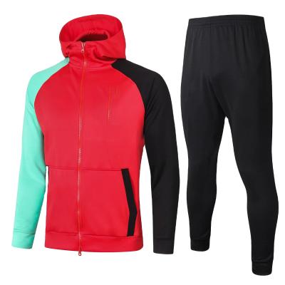 China Single Layer Outdoor Stretch Jackets Mens And Womens Casual Football Anorak Jacket for sale