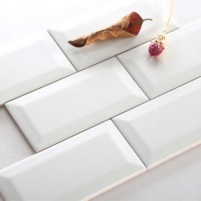 China Metallic Style Subway Tiles 10*20 Modern Interior Wall Tiles Bathroom Glazed Beveled Tile for sale