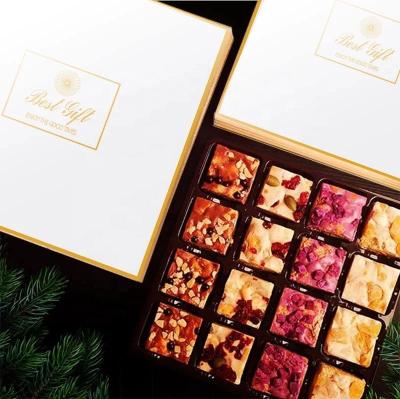 China custom elegant printed design with paper card insert valentine gift chocolate packaging boxes for sale