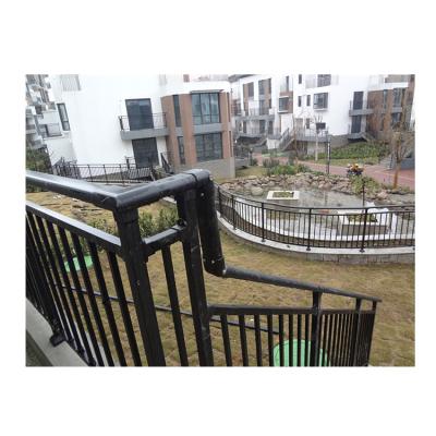 China Easily Assembled Well Made Modern Balusters Stainless Steel Stairs Enclosure Railings for sale