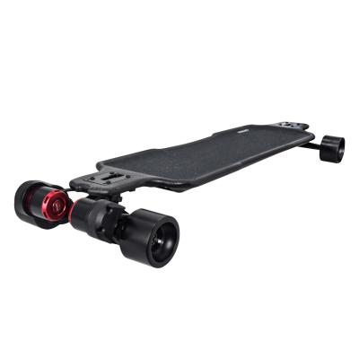 China Unisex high end carbon fiber electric skateboard with big wheel and street wheel suitable for professional rider for sale