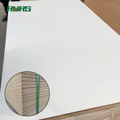 China Moisture Proof Medium Density 630-720 CBM White MDF E1 E2 Melamine MDF Boards For Decoration for sale