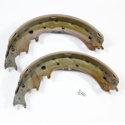 China High Quality KOMATSU OE NO Forklift Drum Rear Brake Shoes 3EB3031150 For KOMATSU FD20 FG25 FG30 for sale