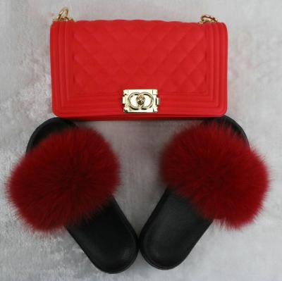 China Breathable Professional Standard Mommy And Me Fur Slides Fur Slippers And Purse Sets Pinch Fur Slides for sale