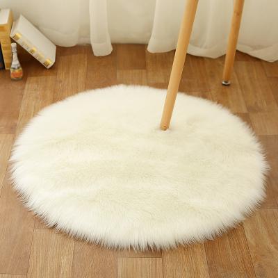 China Modern Bedroom Washable Faux Fur Rug Shaggy Bedside Non Slip And Area Rug Warm Plush Fur Washable Blanket And Rugs for sale