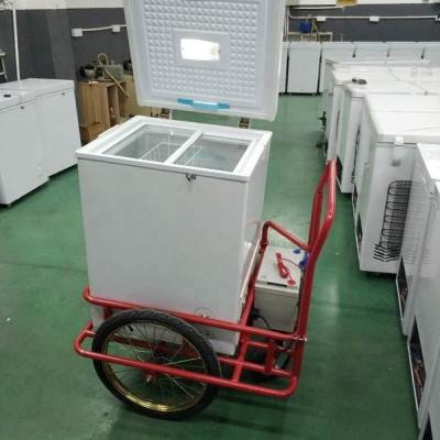 China Storage And Selling Ice Cream Pushing Cart With Battery Operated Freezer for sale