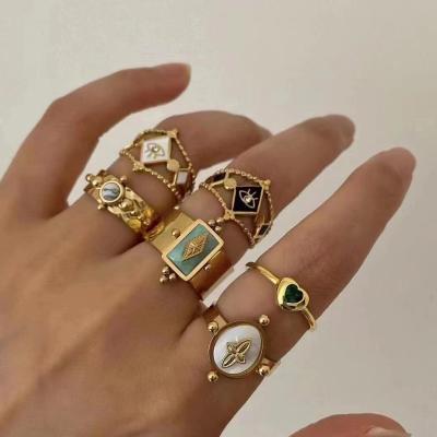 China Vintage Real Stainless Steel Ring Waterproof Natural Stone Shell Waist Adjuster 18K Gold No Fade Open Ring For Women for sale