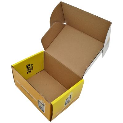 China Custom design cardboard corrugated paper packaging recyclable box for sale