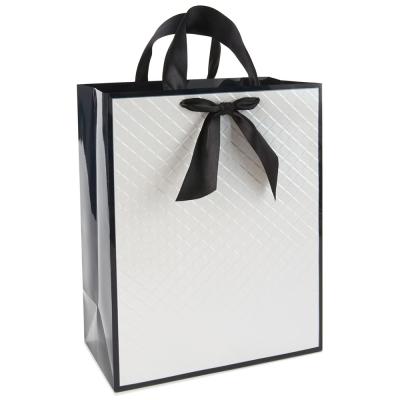 China Recyclable Cheap Printed Logo Size Made Custom Gift Shopping Bags for sale