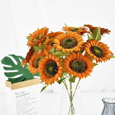 China Minimalist artificial flower arrangements in sunflower bouquet wedding holiday decor wedding arch backdrop for sale