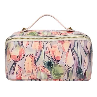 China Fashion RU Cosmetic Bag Custom Colorful Digital Printing Cosmetic Bag PU Line Leather Large Capacity Ladies Fashion Makeup Storage Handle Bag for sale