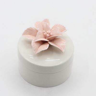 China Contemporary Wholesale Custom Jewelry Box With Handmade Flower for sale