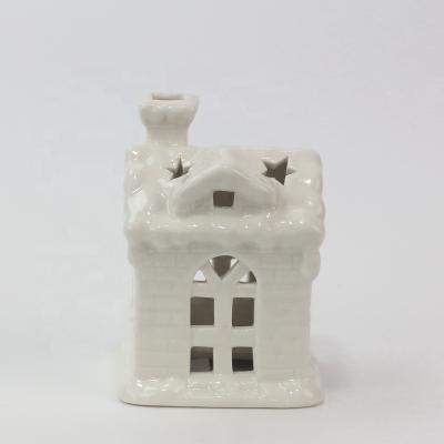 China Contemporary Popular Porcelain Christmas Lighted Homes For Holiday Celebration for sale