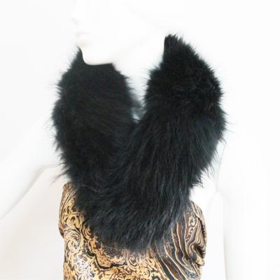 China Auto Upholstery Dyed Long Collar Fur Garment User Top Trim Natural BLACK Or Dyed Women Coat Raccoon Fur Collar for sale