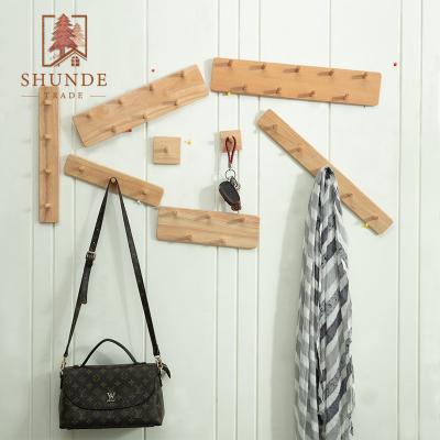 China China Factory Promotion Modern Wooden Wall Mount Clothes Organizer Coat Hanger Design for sale