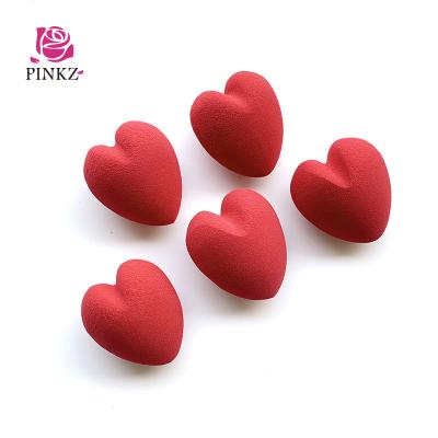 China Free Hot Facial Sponge Latex Trends Heart Makeup Sponge Private Label Cellulose Sponge Beauty Custom Sponge for sale