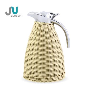 China Viable popular handmade woven 68oz rattan wrap custom thermo coffee pot with fast delivery in stock for sale