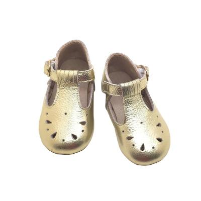 China New Baby High Quality Simple Fashion Round Shoes Custom Made Autumn Hole Baotou Hollow Shoes for sale