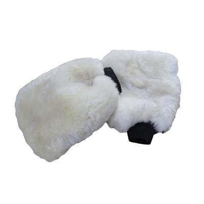 China Dirt Resistant Car Wash Microfiber Wool Wash Mitt Lamb Car Wash Mitt for sale