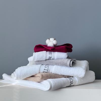 China Viable Wholesale Luxury White Cotton Towel Bundle Hotel Gift 100% White Towel Logo Hotel Towel Sets For Hotels for sale