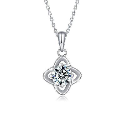 China Silver Female 925 Sterling Silver Pendant Collarbone Chain Mulberry Diamond Four Leaf Clover Necklaces 925 Romantic Fine Jewelry for sale