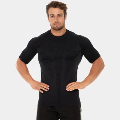 China Breathable Slim Round Neck Stretch Fashion Print Sports Fitness Men Fitted Short Sleeve T-Shirt for sale