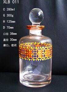 China 280 ml Hot sale cylindrical spice bottles of crystal cover for sale