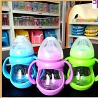 China 150ml glass baby bottle with handle and cover for sale