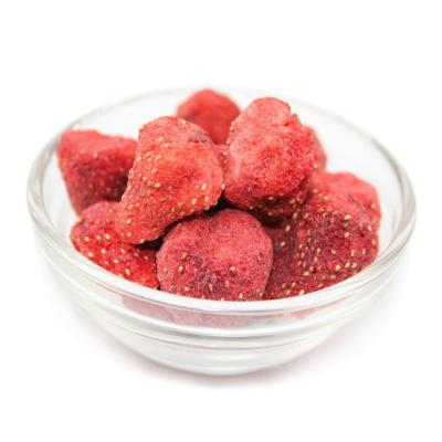 China No Additives Dried Fruit Cheapest Prices Freeze Dried Strawberry Food In Bulk No Preservatives for sale