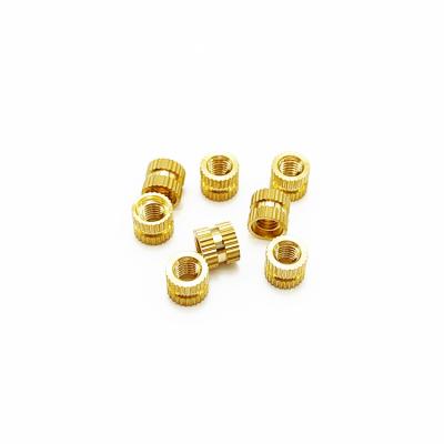 中国 OEM Brass Nut Set Kit Rivet Knurled With Internal Thread Zinc Plated Brass Nut 販売のため