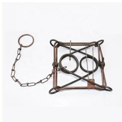 China Viable Outdoor Metal Body Handle Trap Conibear Mole Trap Wild Animal Catcher for sale