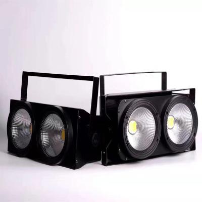 China Audience Blinder 2*100w 2 Eyes Led COB DMX Warm White Led Flexible Par Lighting 11*15*10cm for sale