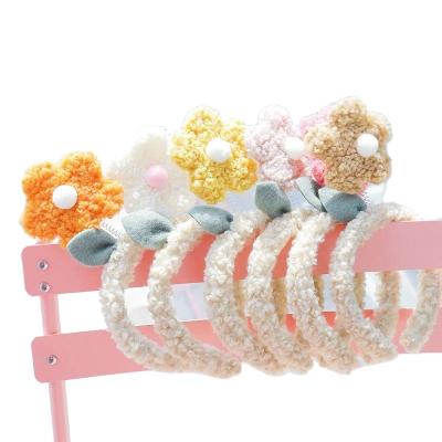 China Wholesale Korean Sweet Lamb Red Plush Small Flower Style Cute Face Washing Headband for sale