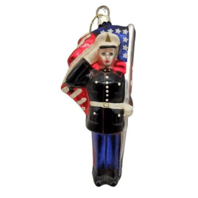 China Custom Christamas Home Decoration Factory Soldier With Nation Flag Design Craft Blown Glass Figure Ornaments Cardboard Hanging Glass Ornament for sale