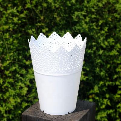 China Low MOQ 14cm Dia Plastic Basket Flower Pots Resup Artificial Flower Decoration Flower for sale