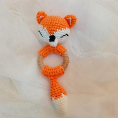 China Soft Toy Natural Safety 100% Handmade Beech Wood Babies Crochet Ring Teether Set Fox Baby Rattle Toy for sale