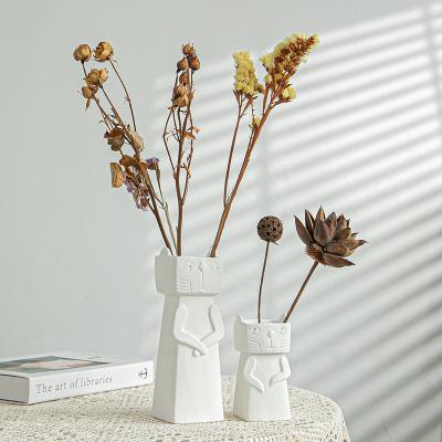 China CLASSIC Nordic Fancy Design Decor Flower Vase Set White Ceramic Home Decoration for sale