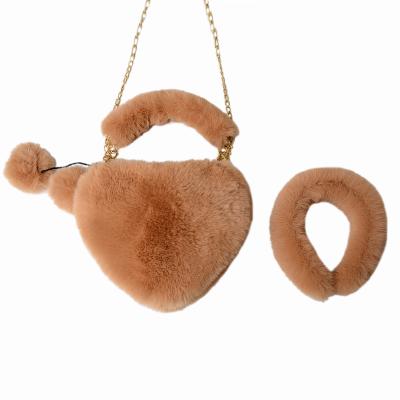 China Fashion\Newest Comfortable\Durable Design Headband and Wallet Set Fashionable Heart-Shaped Fur Handbag for sale