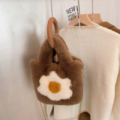 China Fashion\Comfortable Girls\New Fashion Goods 2021 Winter Shoulder Cross - Body Mini Faux Plush Fur Slide Luxury Designers Purses and Handbags for Women for sale