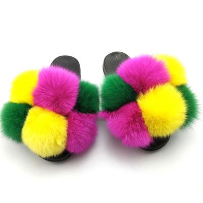 China Fashion Trend Real Fur Slippers Woman Fox Fur Outdoor Slippers Ladies Raccoon Fur Slippers Real Children Fur Slippers for sale