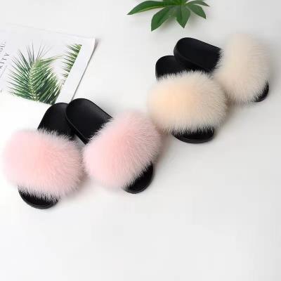 China 2021 custom made summer fox fur slippers fashion trend woman fur slippers raccoon fur slippers for sale