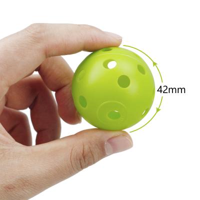 China Custom Logo Hollow Logo Golf Ball Indoor PE Golf Practice Swing Trainer Plastic Ball PE 42mm 26 Holes Mix Colors for sale