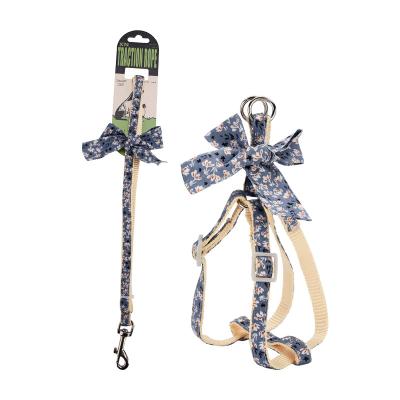 China Sustainable 100% Cotton Luxury Collar and Leash Set Pet Harness Bundle Pet Harnesses Luxury Straps for sale