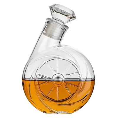 China Liquor 16.5 oz 500ml small whiskey decanter glass bottle with lid whiskey brandy juice vodka for sale